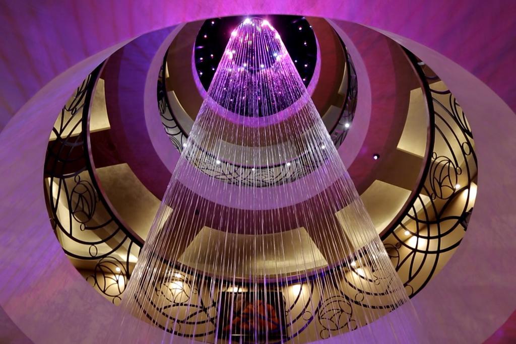 Orbis Design Hotel & Spa Paracin Bagian luar foto