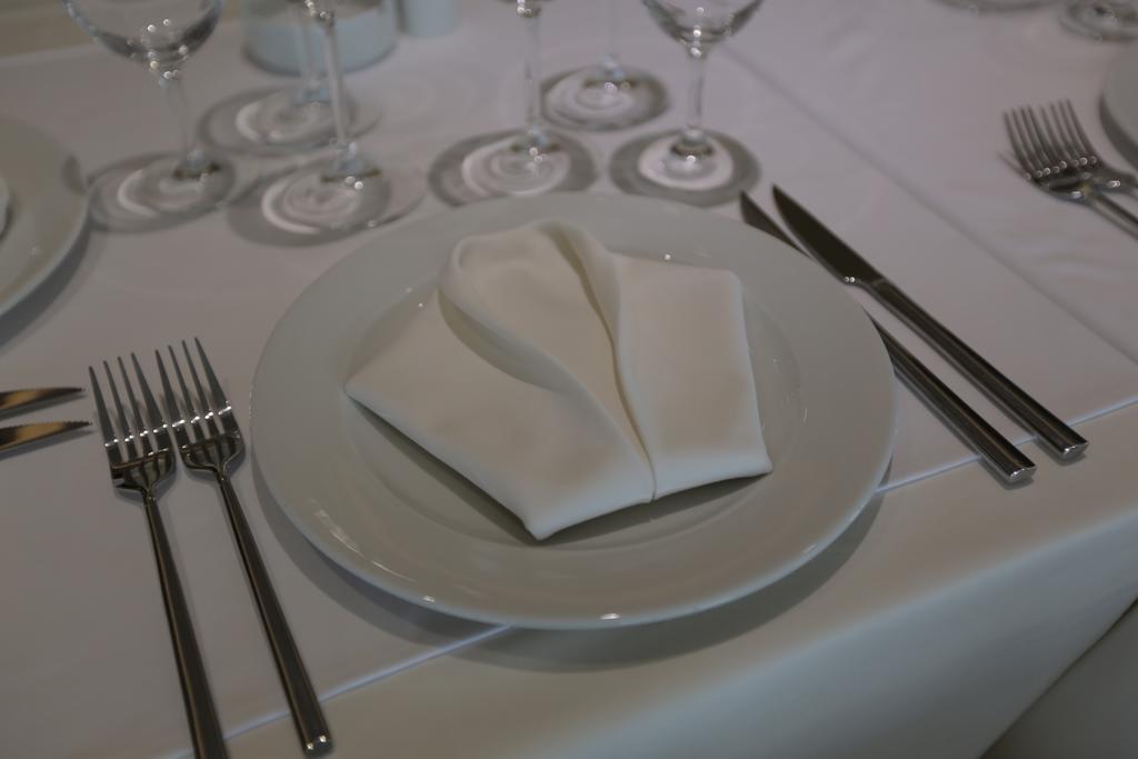 Orbis Design Hotel & Spa Paracin Bagian luar foto